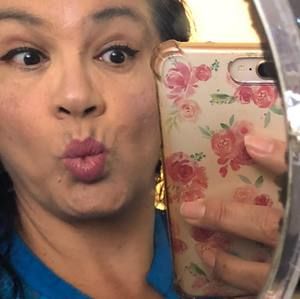 Meet your Posher, Hilda